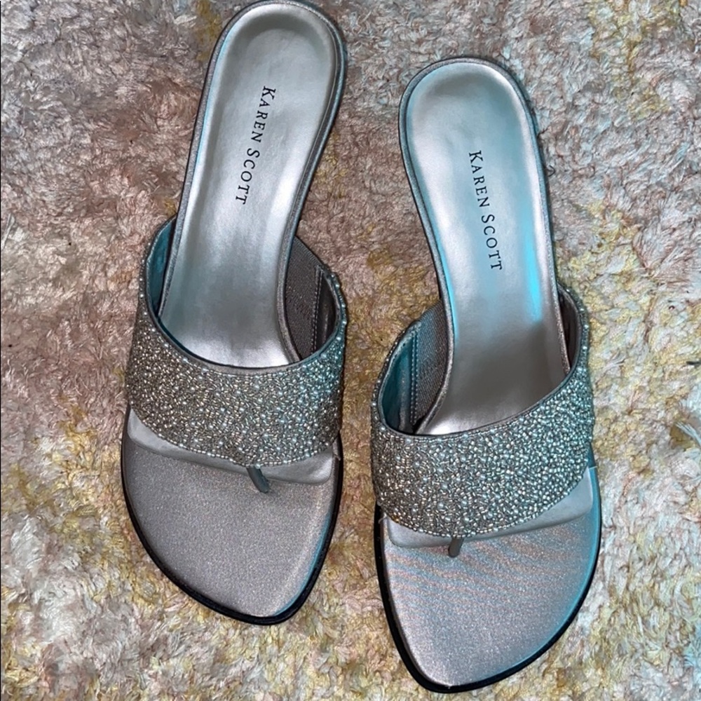NWOT Silver Beaded Thong Sandals